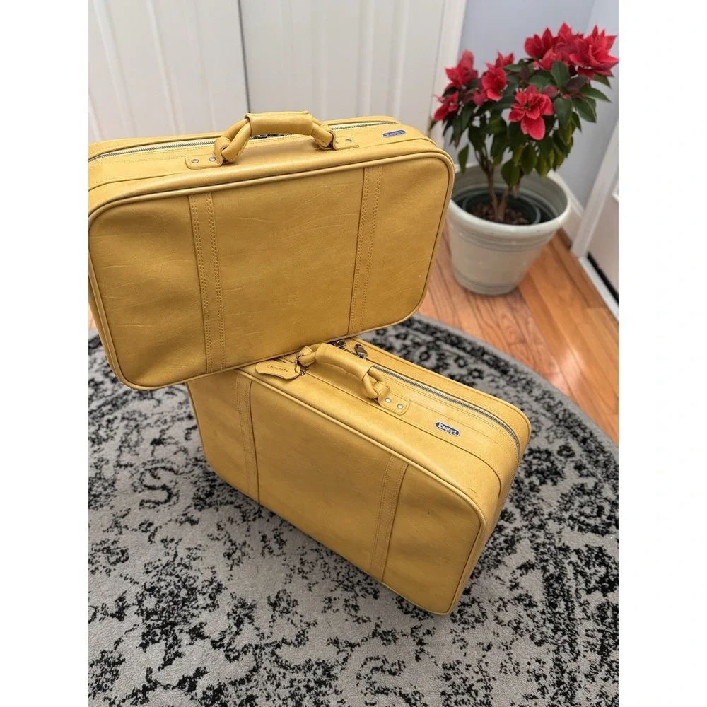 Vintage American Tourister ESCORT Suitcase Set 2pc Mustard Yellow Retro 70s MCM